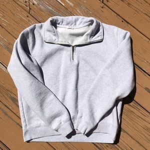 Brandy Melville (Jgalt) grey quarter zip